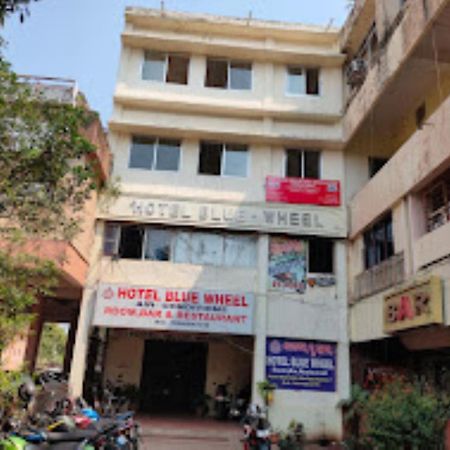 Hotel Blue Wheel,Bhubaneswar Exterior photo